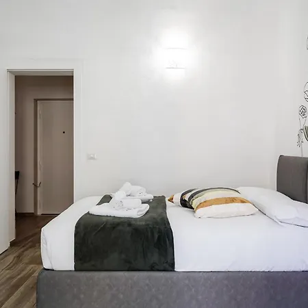 Siamo Bari Apartments By Wonderful Italy Exterior photo