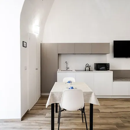 Siamo Bari Apartments By Wonderful Italy Exterior photo